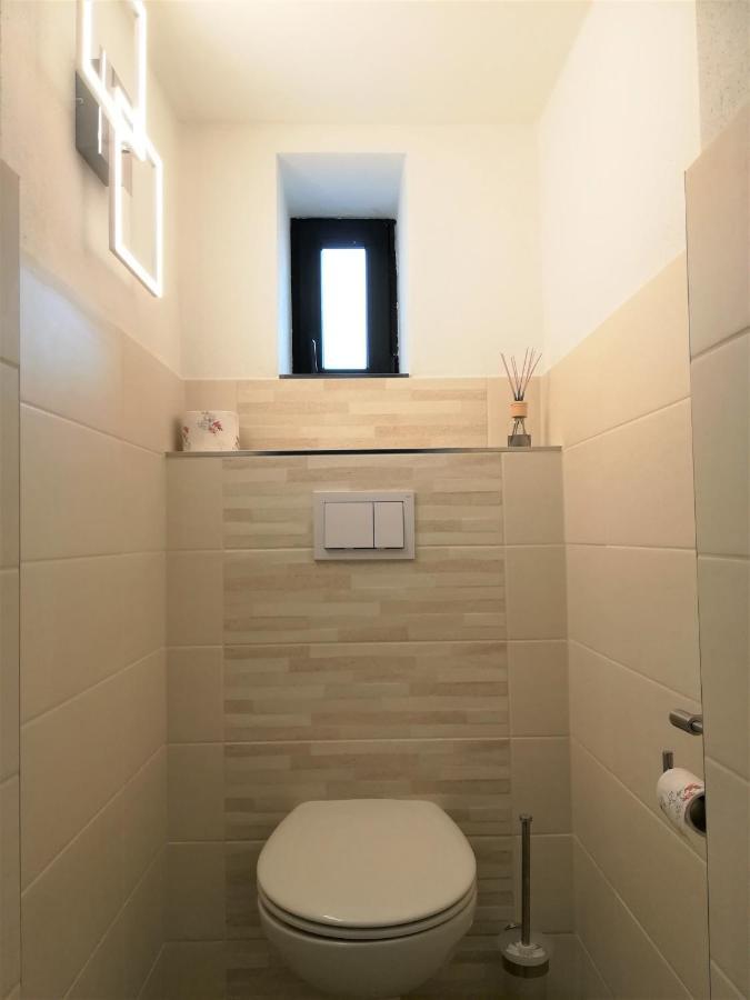 Jump Apartment *
